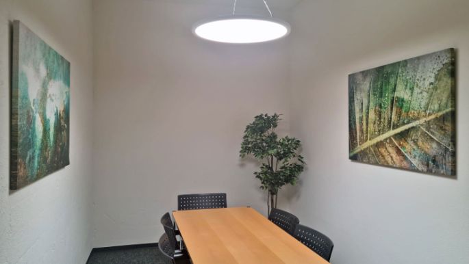 Kloten_Einzelbeuro_Sitzungszimmer