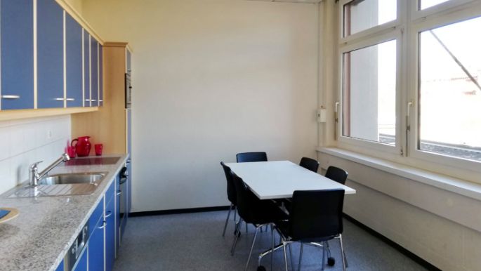 Kloten_Einzelbeuro_Gemeinschaftskueche