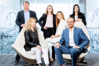 vorsorgestiftung-team-stage-simple